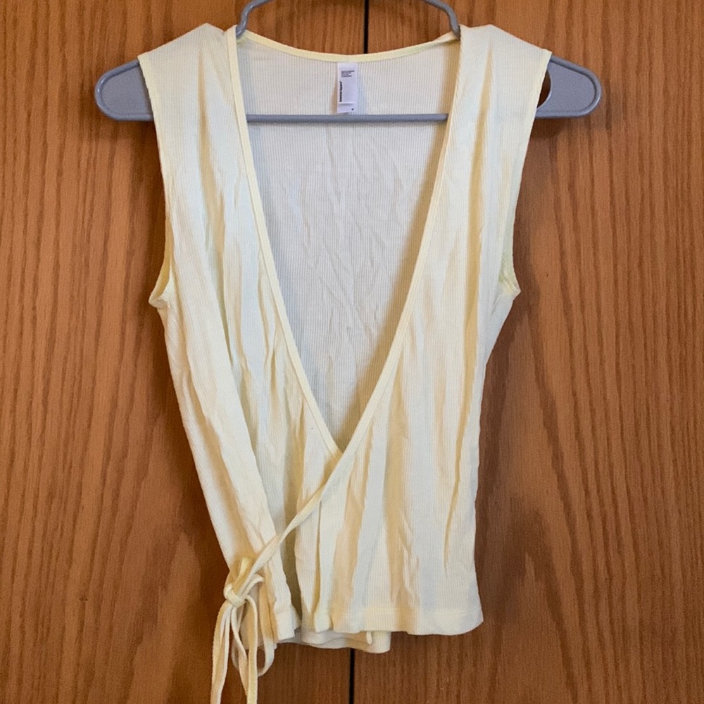 American Apparel - light yellow - small